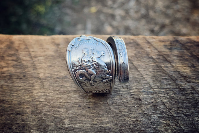 1894 July Zodiac Sterling Spoon Ring