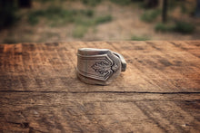 The Fern Spoon Ring (Size 6)